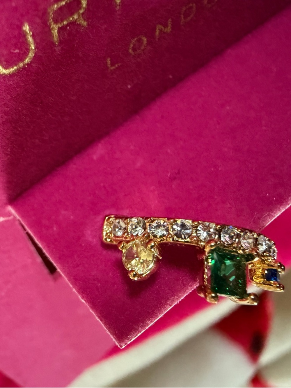 $68 Kurt Geiger London Multi Color Mixed Cut Crystal Hoop Earrings gold - Picture 4 of 12